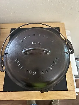 Vintage Griswold Tire Top Bastet  Cast Iron #9 Dutch Oven  834 With A2552 Lid • $250