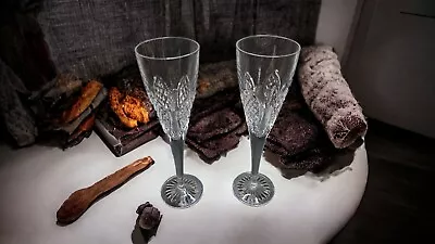 2 Rare Edinburgh Crystal 9  Wine Glasses Flutes Champaign ED144 Pattern Signed  • £60