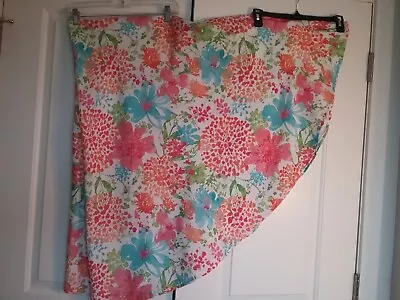 Nicole Miller Floral Tablecloth Spring/Summer Burst Of Color Round 70  Used VGC • $10