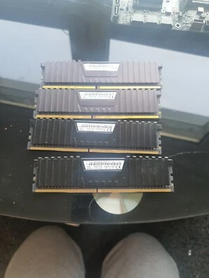 £26 • Buy 32gb Corsair Vengeance Ddr4 Lpx 3200MHz 4x8gb