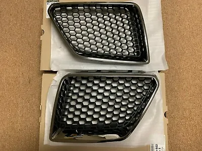 New Pair 2008 2009 Pontiac G8 GT GXP Upper OEM Grille Grilles 92201780 92201781 • $268