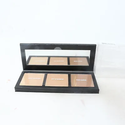 Mac Hyper Real Glow Higlighter Palette  / New With Box • $26.99