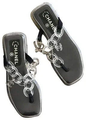 EUC AUTH CHANEL Clear Lucite Chain Flip Flops Sandals CC Logo Vintage L5 R6 • £379.02