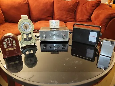 Vintage Clocks & Radios (Lot Of 6) • $59.99