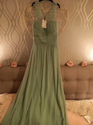 Bridesmaid Dress • £40