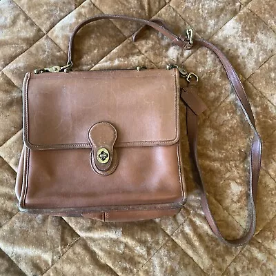Vintage Coach Willis British Tan Leather Crossbody Bag K72-9927 Brass Turnlock • $124.99
