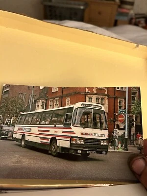£0.99 • Buy RNG 822W Leyland Duple Dominant National Express Cambus Coach Photo