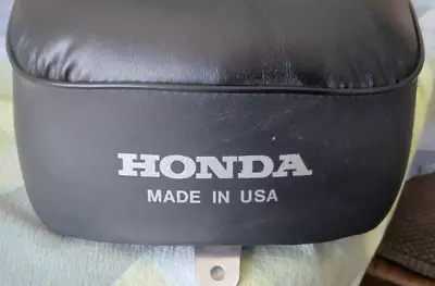 Vintage Honda Motorcycle Seat 77300-mm8a-0000 Rear Excellent Condition • $49.95