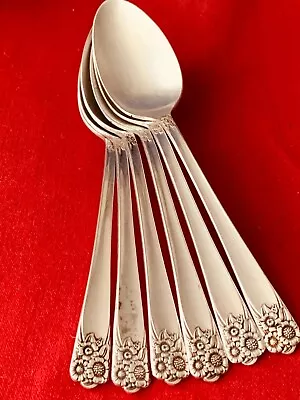 6 WM ROGERS & SON IS SILVER PLATE APRIL PATTERN TEA SPOONS 6 L. 156 Grams. • $29.99