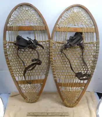 Pair Of Vintage Faber Canadian Hunting Snowshoes Loretteville Quebec Snow Shoes! • $96.95