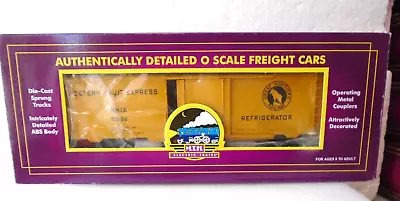 MTH Electric Trains #20-90028 C Great Northern Reefer Car • $29.99