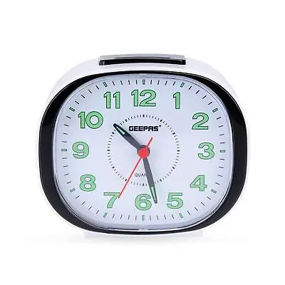 GEEPAS Bedside Analog Alarm Clock Table Clock Luminous Pointers Easy To Read • £9.99