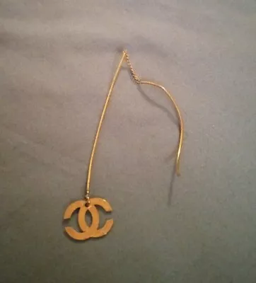 Vintage Chanel Gold Tone Drop Dangle CC Logo Earring 5.5  (Single) • $125