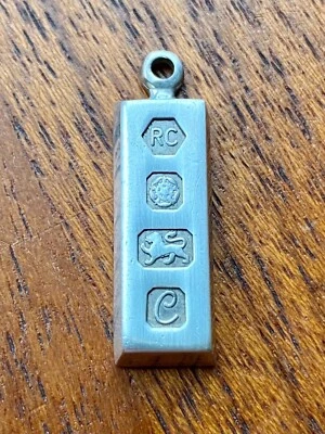 £9.50 • Buy Solid Silver Ingot Pendant 7.9 Grams 2.8 X 0.8 Cm Hallmarked