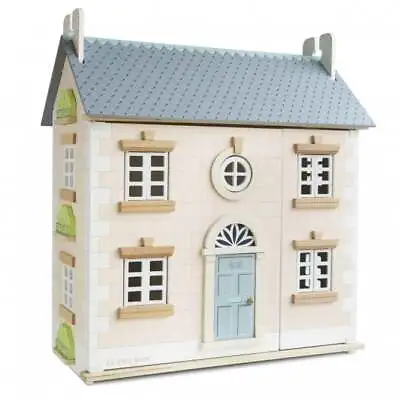 Le Toy Van Wooden Dolls House Bay Tree • £149