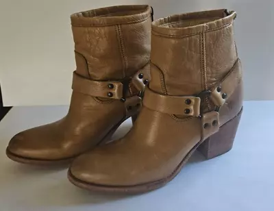 Frye Women's Philip Harness Leather Back Zip Ankle Biker Boots Tan Size 9 • $15.99