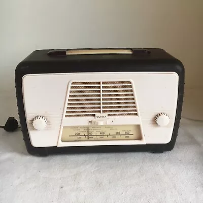 Vintage 1950 Ultra Bakelite Valve Radio Model No R656 • $56.03