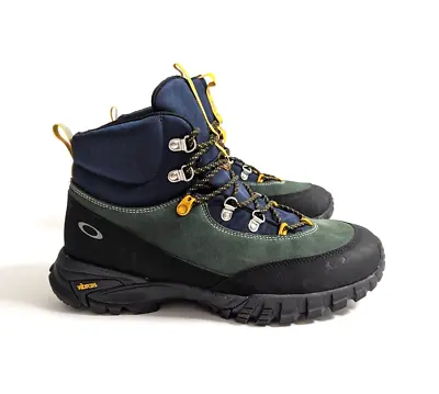 OAKLEY Men's Vertex Boots Vibram Trek Waterproof Cordura Hiking Blue Green 10.5 • $99