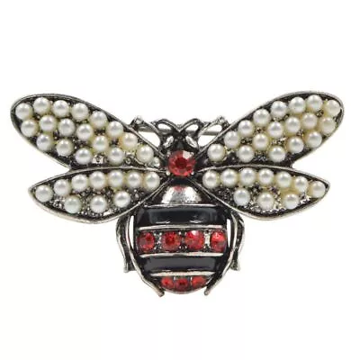 Vintage Rhinestone & Pearl Bee Brooch Fashion Insect Jewelry Women's Brooch Pin • $11.42