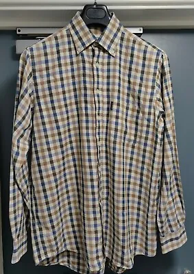 £125 • Buy Aquascutum Shirt - House Check - Size Medium (Regular Fit) - Scarf Hat Jacket