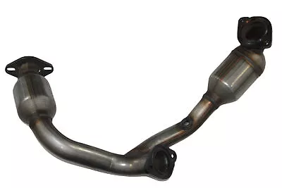 Front Catalytic Converter For 2004-2006 Ford Taurus • $276