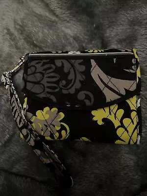 VERA BRADLEY Baroque Wallet Wristlet Purse - 2010 Retired Pattern • $12