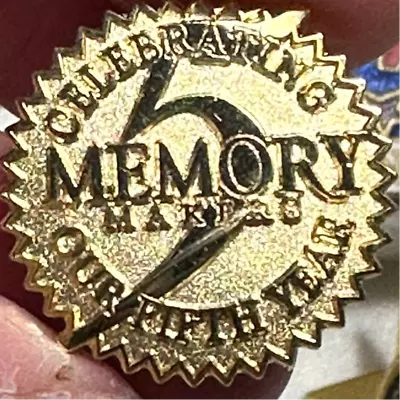 Memory Makers Celebrating Our 5th Year Vintage Tack Pin T-6085 • $9.99