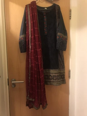 £25 • Buy Gul Ahmad Sana Safinaz Sobia Nazir Asim Jofa Charizma Zeen Crimson Asim Jofa