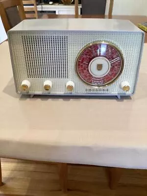 Outstanding Vintage Grey Bakelite  Philips  Valve Radio • $220