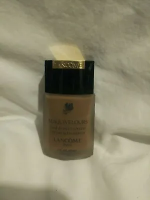 Lancôme  MaquiVelours Hydrating Foundation Liquid  1 Oz  Cafe Bronze IV 1 Oz  • $8.80