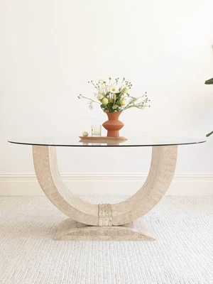 $500 • Buy Large Round Mediterranean Style Vintage Fossil Stone Dining Table Seats 6 - 8 Pp