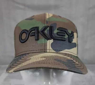 Oakley Sample Hat Cap Snap Back Woodland Camo Green New Era 9FIFTY Mens • $39.99