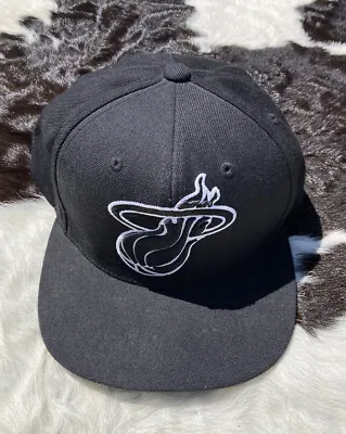 Mitchell & Ness Miami Heat Black/White Logo Adjustable Snapback Hat Cap Embossed • $19.95
