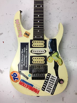 [Project] 1998 Ibanez PGM-30 Paul Gilbert Signature Electric Guitar (White) • $136.77