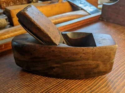 £22 • Buy Antique Unnamed 7 & 1/2  Compassed Woodworking Plane - Atkins Iron