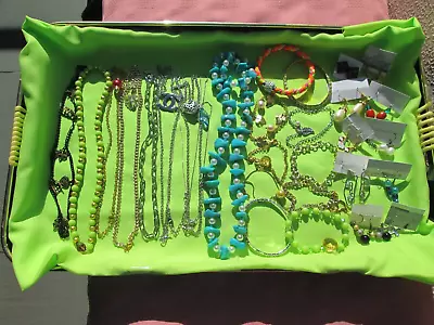 Bulk Lot Of Nice 30 Vintage&new Costume Jewellry#14 Necklacesearringsbracelets • $19.95