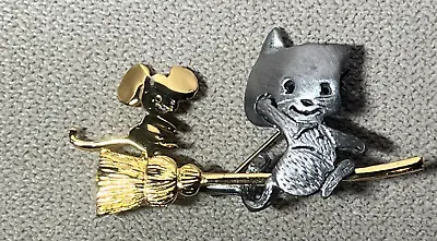 $9.99 • Buy Vintage  80’s Halloween Bewitching Cat And Mouse On Broom  Pin Costume Jewelry