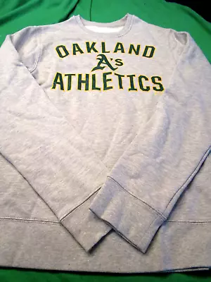 Nwt Fanatics Mlb Oakland A's Mens  Crew Neck Sweatshirt Gray Small • $22.49