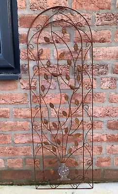 Metal Garden Trellis Climbing Plant Support Frame Wall Art Trellises Rust • £37.99