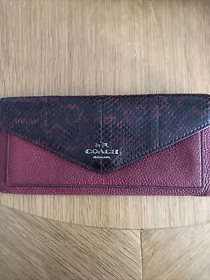 £14.99 • Buy Coach Leather Purse Excellent Condition .