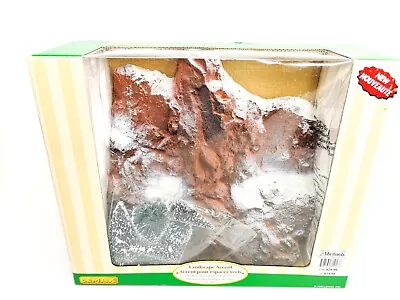 1998 Lemax LANDSCAPE ACCENT Small Village Mountain Backdrop With 7 Trees #81013 • $76.34