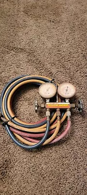 YELLOW JACKET  Manifold A/C Test & Charge Gauges  • $45