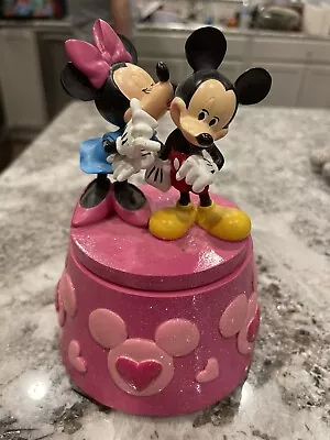 KCare Mickey & Minnie Mouse Music Box • $22