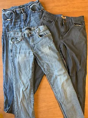 Lot Of 3 Men’s Jeans/Pants Size 32x30 • $9.75