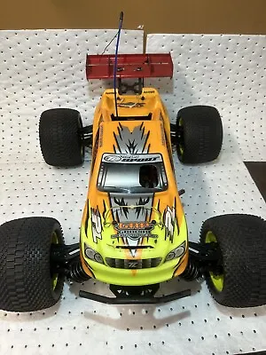 Team Losi Muggy ARTR • $450