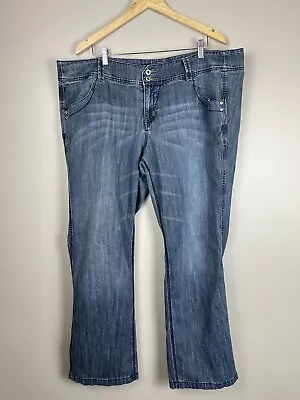 Z Cavaricci Women's Curvy Boot Cut Stretch L12-7877 Jeans Medium Wash Size 22 • $29