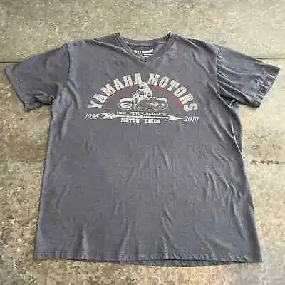 Yamaha Motors 2010 High Performance Motor Bikes Shirt Mens Large Vintage Y2K • $14