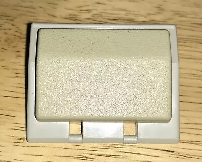 1984 Apple Macintosh Plus SE Mouse Model M0100 Platinum Top BUTTON Part ONLY   • $14.99