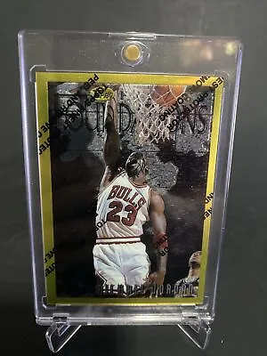 1996-97 Topps Finest - Rare - Gold #291 Michael Jordan • $300