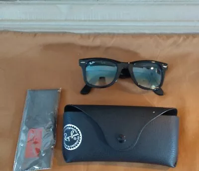 Ray Ban Wayfarer Sunglasses  Made In Italy Black Frames W/ Case & Cloth  • $110